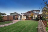 https://images.listonce.com.au/custom/160x/listings/24-lynden-grove-mount-waverley-vic-3149/547/01717547_img_12.jpg?Y-oW6HgrW8s