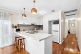 https://images.listonce.com.au/custom/160x/listings/24-manifold-road-woodend-vic-3442/471/01943471_img_03.jpg?awI-7yPyfpA
