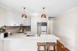 https://images.listonce.com.au/custom/160x/listings/24-manifold-road-woodend-vic-3442/471/01943471_img_04.jpg?OQZAw9ISgtc