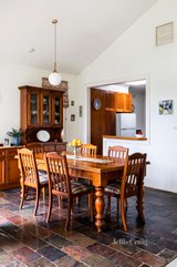 https://images.listonce.com.au/custom/160x/listings/24-manton-street-heidelberg-vic-3084/913/01123913_img_06.jpg?nt7vpVtI_OQ