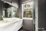 https://images.listonce.com.au/custom/160x/listings/24-margaret-street-rippleside-vic-3215/440/01814440_img_12.jpg?xC41dVbEc_o