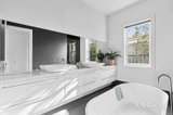 https://images.listonce.com.au/custom/160x/listings/24-margaret-street-rippleside-vic-3215/440/01814440_img_15.jpg?E_-ClUHKnmA
