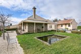 https://images.listonce.com.au/custom/160x/listings/24-market-street-kyneton-vic-3444/165/00688165_img_03.jpg?ah6wldVpvLo