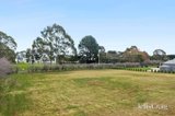 https://images.listonce.com.au/custom/160x/listings/24-mcmahons-road-glenlyon-vic-3461/650/01943650_img_03.jpg?b3WBGb_I_5Q