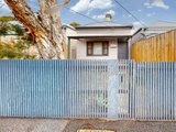 https://images.listonce.com.au/custom/160x/listings/24-melville-street-hawthorn-vic-3122/640/01593640_img_13.jpg?s3_YiIrS5a8