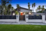 https://images.listonce.com.au/custom/160x/listings/24-meredith-street-mount-waverley-vic-3149/073/01123073_img_03.jpg?sBdxvPC1HsY