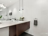 https://images.listonce.com.au/custom/160x/listings/24-merton-street-albert-park-vic-3206/209/01087209_img_04.jpg?PPRe2Oxv8_0
