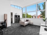 https://images.listonce.com.au/custom/160x/listings/24-mill-avenue-yarraville-vic-3013/978/01203978_img_09.jpg?UEIdtPeRD4A