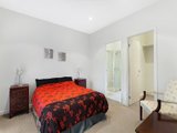 https://images.listonce.com.au/custom/160x/listings/24-naples-street-box-hill-south-vic-3128/215/01684215_img_06.jpg?dpFo8UUVzJs