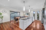 https://images.listonce.com.au/custom/160x/listings/24-nickson-close-bayswater-north-vic-3153/233/01287233_img_04.jpg?leclhZOpwsk