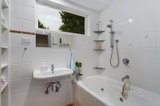 https://images.listonce.com.au/custom/160x/listings/24-oak-crescent-templestowe-lower-vic-3107/919/00999919_img_08.jpg?KrI2PVTqyv0