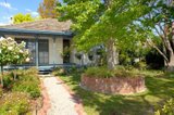 https://images.listonce.com.au/custom/160x/listings/24-panoramic-grove-glen-waverley-vic-3150/227/01700227_img_02.jpg?1UFsqvHBa5k