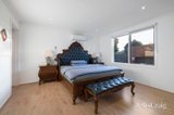 https://images.listonce.com.au/custom/160x/listings/24-pasadena-crescent-bentleigh-east-vic-3165/093/01975093_img_10.jpg?YKoIbO9Zk6Q