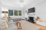 https://images.listonce.com.au/custom/160x/listings/24-pleasant-rise-croydon-south-vic-3136/640/01809640_img_03.jpg?MqYEKXE0RfY