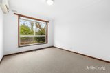 https://images.listonce.com.au/custom/160x/listings/24-pleasant-street-south-newington-vic-3350/954/01752954_img_14.jpg?3on9ABoF4cg