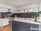 https://images.listonce.com.au/custom/160x/listings/24-priestley-crescent-mount-evelyn-vic-3796/392/01526392_img_09.jpg?xf1H395cJCQ