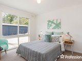 https://images.listonce.com.au/custom/160x/listings/24-priestley-crescent-mount-evelyn-vic-3796/392/01526392_img_12.jpg?StTRQ4J58U8