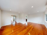 https://images.listonce.com.au/custom/160x/listings/24-reading-avenue-balwyn-north-vic-3104/989/01681989_img_02.jpg?UkYffRdmVNs