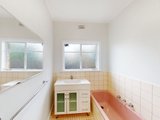 https://images.listonce.com.au/custom/160x/listings/24-reading-avenue-balwyn-north-vic-3104/989/01681989_img_11.jpg?YlmQFsHhF3w