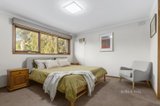 https://images.listonce.com.au/custom/160x/listings/24-regent-street-mount-waverley-vic-3149/646/01478646_img_07.jpg?CokeNTunvuw