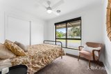 https://images.listonce.com.au/custom/160x/listings/24-richards-court-scarsdale-vic-3351/942/01986942_img_18.jpg?kE0YdO-qXh0
