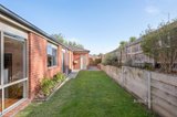 https://images.listonce.com.au/custom/160x/listings/24-ryrie-court-lilydale-vic-3140/315/01720315_img_20.jpg?9XQgutew0As