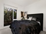 https://images.listonce.com.au/custom/160x/listings/24-seisman-place-port-melbourne-vic-3207/079/01794079_img_05.jpg?odeDTztMS10