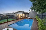 https://images.listonce.com.au/custom/160x/listings/24-shawlands-avenue-blackburn-south-vic-3130/831/01488831_img_12.jpg?ZVJEqRNZD_c