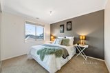 https://images.listonce.com.au/custom/160x/listings/24-shoal-circuit-doreen-vic-3754/584/01076584_img_21.jpg?nQk-P5Xv9ms