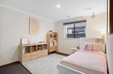 https://images.listonce.com.au/custom/160x/listings/24-sissinghurst-parade-mernda-vic-3754/432/01369432_img_09.jpg?giRuW2oIapM