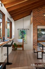 https://images.listonce.com.au/custom/160x/listings/24-struan-avenue-mooroolbark-vic-3138/918/01950918_img_03.jpg?EnqTCkRMmX4
