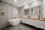https://images.listonce.com.au/custom/160x/listings/24-struan-avenue-mooroolbark-vic-3138/918/01950918_img_19.jpg?e9VTMXxb3V0