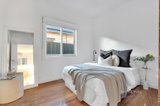 https://images.listonce.com.au/custom/160x/listings/24-swift-street-thornbury-vic-3071/363/01238363_img_07.jpg?XFwzBpqOdSE