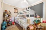 https://images.listonce.com.au/custom/160x/listings/24-swinburne-avenue-mooroolbark-vic-3138/842/01809842_img_07.jpg?_8D-i-bOTqc