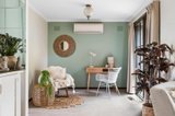 https://images.listonce.com.au/custom/160x/listings/24-tallow-wood-drive-greensborough-vic-3088/062/01457062_img_04.jpg?-xUXIlM4D8I