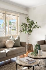 https://images.listonce.com.au/custom/160x/listings/24-tiffany-avenue-cheltenham-vic-3192/369/01781369_img_03.jpg?TtwYV7tDcMs