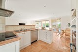 https://images.listonce.com.au/custom/160x/listings/24-tiffany-avenue-cheltenham-vic-3192/369/01781369_img_06.jpg?m-tC3aySe9Q