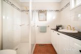 https://images.listonce.com.au/custom/160x/listings/24-tiffany-avenue-cheltenham-vic-3192/369/01781369_img_09.jpg?ykEEHMJQq40