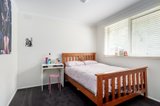 https://images.listonce.com.au/custom/160x/listings/24-valonia-drive-eltham-vic-3095/404/01557404_img_13.jpg?d8GjyBULSUc