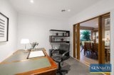 https://images.listonce.com.au/custom/160x/listings/24-vaucluse-boulevard-sanctuary-lakes-vic-3030/155/01613155_img_16.jpg?2ISv35ETNkA