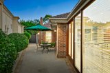 https://images.listonce.com.au/custom/160x/listings/24-vaughan-crescent-kew-vic-3101/581/00621581_img_08.jpg?sORKCEMgD-U