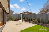 https://images.listonce.com.au/custom/160x/listings/24-victoria-street-oak-park-vic-3046/758/01979758_img_14.jpg?CNFXIysSy_E