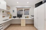 https://images.listonce.com.au/custom/160x/listings/24-walnut-drive-kilsyth-vic-3137/265/01943265_img_06.jpg?Gyz1KWCBU0c