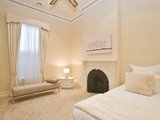 https://images.listonce.com.au/custom/160x/listings/24-warrick-street-ascot-vale-vic-3032/499/01633499_img_06.jpg?TkgNSu4QZYQ