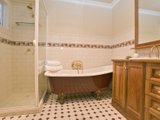 https://images.listonce.com.au/custom/160x/listings/24-warrick-street-ascot-vale-vic-3032/499/01633499_img_07.jpg?ODd-ZJg97RI