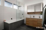 https://images.listonce.com.au/custom/160x/listings/24-warringah-crescent-eltham-vic-3095/943/01987943_img_09.jpg?I0m6_uU3giQ