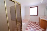 https://images.listonce.com.au/custom/160x/listings/24-wattletree-drive-mount-helen-vic-3350/922/01910922_img_01.jpg?bVSYExhrwAk