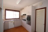 https://images.listonce.com.au/custom/160x/listings/24-wattletree-drive-mount-helen-vic-3350/922/01910922_img_08.jpg?e1E6h1dZGm4