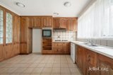 https://images.listonce.com.au/custom/160x/listings/24-wetherby-road-doncaster-vic-3108/946/01915946_img_04.jpg?Sckwi31VNG0