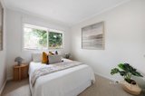 https://images.listonce.com.au/custom/160x/listings/24-william-street-greensborough-vic-3088/490/01592490_img_09.jpg?G7CBRtLf0ek